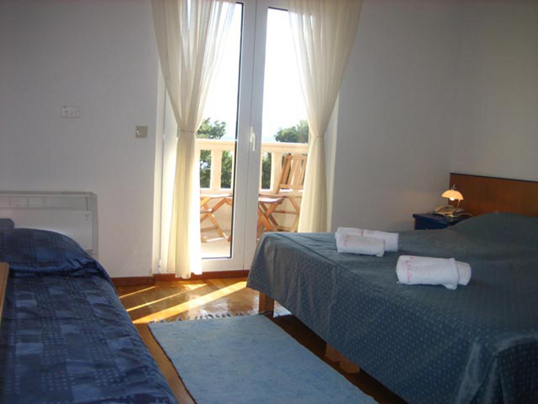 Triple Room with Balcony